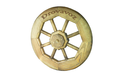 декоративное деревянное колесо